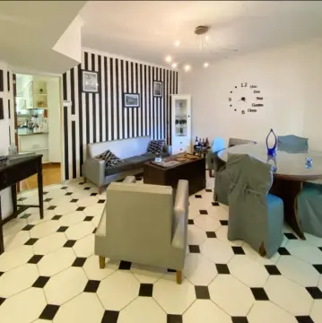 Casa Familiar